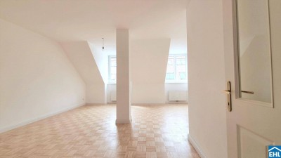 Stilvoller Altbau-Chic mit Eigengarten: Wohnung mit Liebe zum Detail - jetzt ZUCKERL und GOODIE sichern!