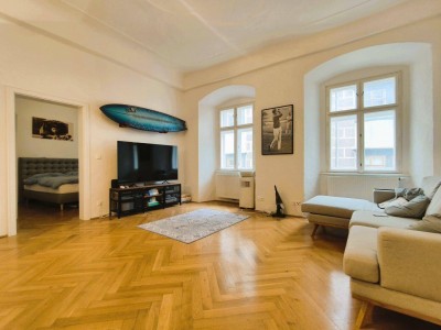 Erleben Sie Kremser Altstadt hautnah - Stilvolle 2-Zimmer-Wohnung mit Altbaucharme in Toplage - Unbefristet anmieten