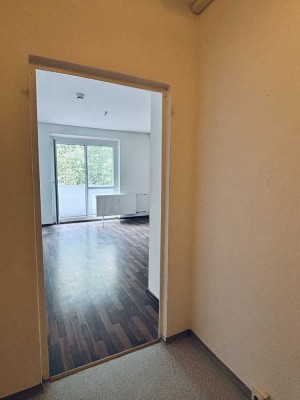 Bezahlbar wohnen: 1-Zimmer-Apartment mit Balkon