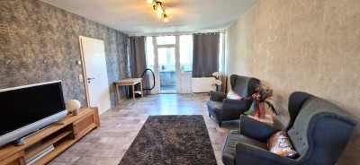 Sanierte Eigentumswohnung mit Loggia.
Ist das was für Sie?