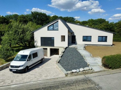 Modernes Wohngefühl im sanierten Einfamilienhaus – Kupferzell!