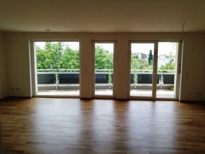 Traumhafte 4-ZKB/B Eichenholzparkett Balkon Fußbodenheizung - Top Ausstattung
