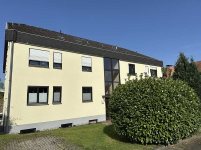 Attraktive und gepflegte 3,5-Zimmer-Hochparterre-Wohnung mit Balkon in Unkel- Scheuren