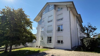 GROSSE SÜDTERRASSE! Traumhafte 3 1/2-Zi.-EG-Wohnung in begehrter Lage von Markdorf