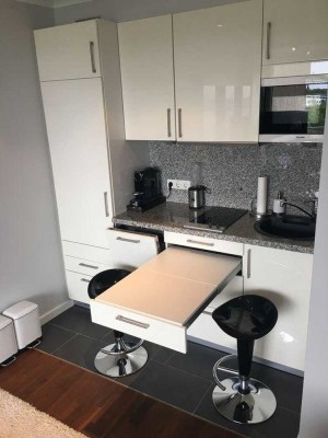 Möblierte 1,5-Zimmer Wohnung mit Elbblick