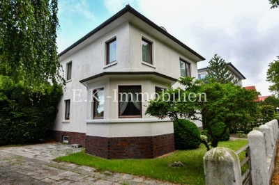 Charmante Villa aus dem Jahr 1962