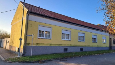Renoviertes 7-Zimmer Einfamilienhaus mit Garten in Wallern