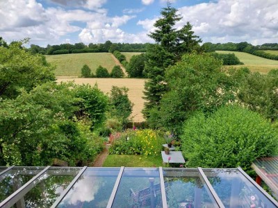 Renoviertes Mittelreihenhaus in ruhiger und grüner Lage von Flensburg-Mürwik - EBK, Garage, Keller