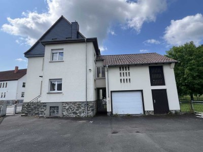 Renoviertes, geräumiges Haus mit Garten & Garage in Solms