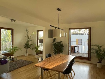Penthouse appartment mit großer Dachterasse (möbliert)