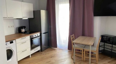 Schöne 1-Zimmer Wohnung, frisch saniert, in Freising