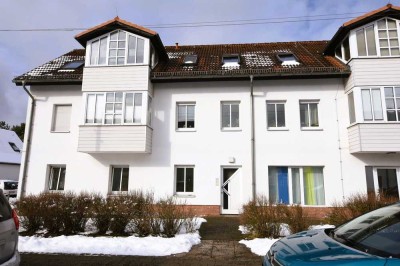 Erstbezug nach Sanierung mit EBK: Stilvolle 3,5-Raum-EG-Wohnung in Berlin Müggelheim (Köpenick)