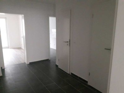 Zentral und dennoch ruhig gelegene, sanierte 3-Zimmer-Wohnung in Oberbilk