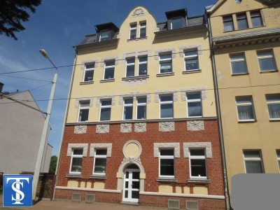 Mehrgenerationenhaus - sofort bezugsfertig - mit wunderschön angelegtem Garten in Plauen