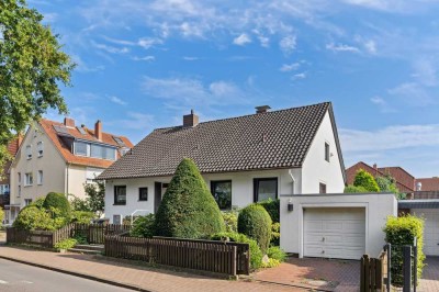 Gepflegtes Einfamilienhaus mit großzügigem Garten und eigener Wellness-Oase