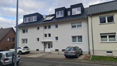 Stilvolle, geräumige und neuwertige 1-Zimmer-Wohnung mit Einbauküche in Bornheim