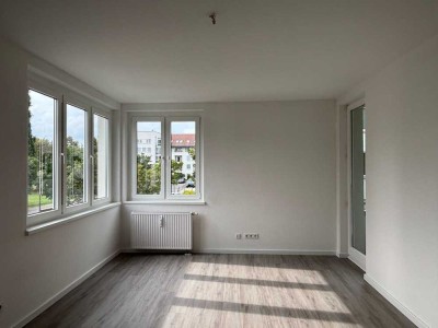 Familienwohnung mit Balkon und EBK freut sich auf Sie!