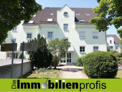 51054 - Renoviertes Dachgeschoss-Appartement mit TG-Stellplatz