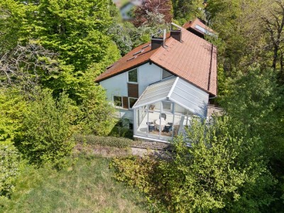 Architektenhaus + ELW (renov.bed.), 1.431 m² Grund
