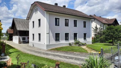 Aldersbach - Traumobjekt! Reiterhof mit modernisierter Waldachvilla  für  € 549.000,--