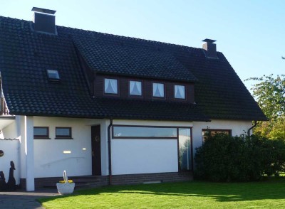 Perle-4-Raum-Einfamilienhaus mit gehobener Innenausstattung und EBK in Stadthagen