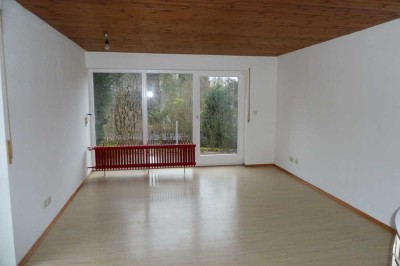 Attraktive 2-Zimmer-Wohnung mit Terrasse in Fellbach-Oeffingen