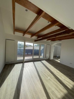 Ihr Loft in Bergerhausen mit Dachloggia.