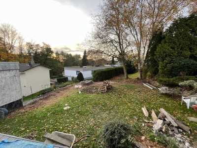 Modern saniertes EFH mit großem Garten, Garage, Stellplätzen & Hobbyraum – Erstbezug nach Sanierung