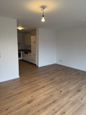 Stilvolle 2-Zimmer-Wohnung mit EBK in Windhagen