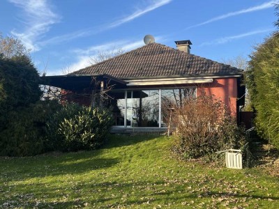 ++ BUNGALOW IN AUFDERHÖHE MIT TRAUMBLICK ++