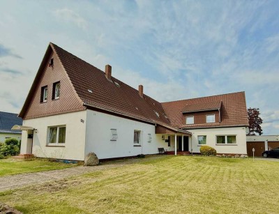 großzügiges Mehrfamilienhaus  mit unendlichem Potenzial