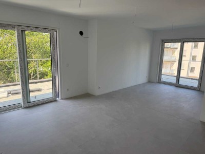 Neubau Erstbezug Penthouse mit Aufzug, TG & nachhaltiger Energieversorgung