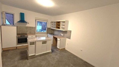 Helle, moderne 3,5-Zimmer-Wohnung mit Balkon in Seeheim