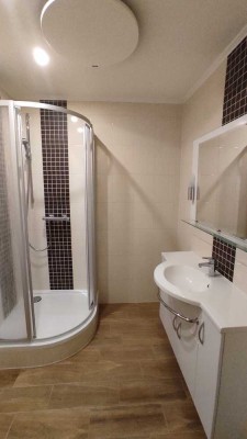 Zwei Bäder! 3-R.-WE m. Balkon in Weißwasser!