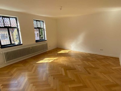 Schöne 4-Zimmer-Wohnung mit gehobener Innenausstattung in Ladenburg