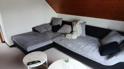 700 € - 80 m² - 3.0 Zi.