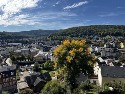 Tolle 3-Raum Dachgeschosswohnung mit Traumblick über Aue