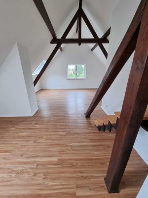 Wunderschöne Dachgeschosswohnung in Kleve Kellen mit Spitzboden und Garten