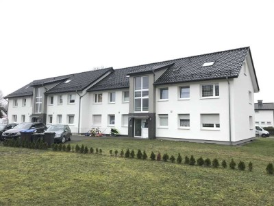 Schöne, helle 3-ZKB-Wohnung im DG