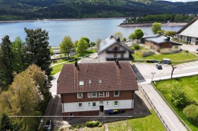Helle 2-Zimmer-Dachgeschosswohnung mit Blick ins Grüne