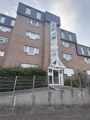 Frisch sanierte 2 Zimmer Wohnung in zentraler Lage