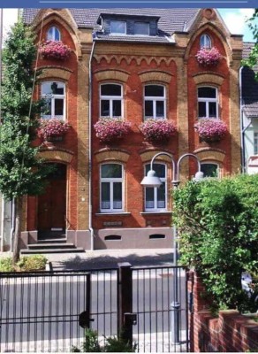 Repräsentative denkmalgeschützte Stadtvilla im Stadtzentrum von Bedburg