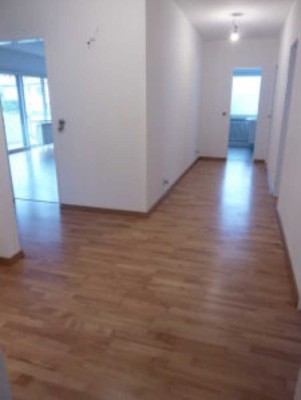 Von Privat: Schöne 4-Zimmer-Wohnung mit toller Aufteilung in Oberursel