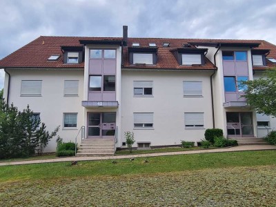 Stilvolle 2-Raum-Wohnung mit Einbauküche in Calw (Kreis)