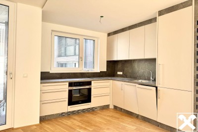 Neubau-Erstbezug: 4-Zimmer-Dachgeschoss-Wohnung