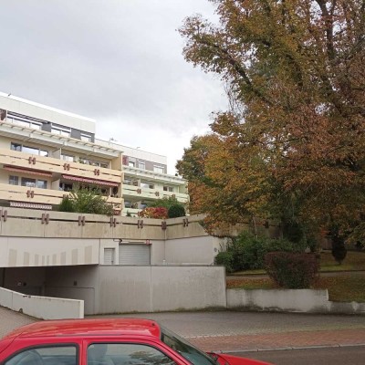 Schöne 2-Zimmer-Wohnung mit großem sonnigem Balkon in guter Lage