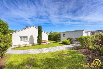 Bungalow, Exklusive Lage, Pool, traumhafter Ausblick und absolute Ruhe, Heizung 2019, Fenster 2007