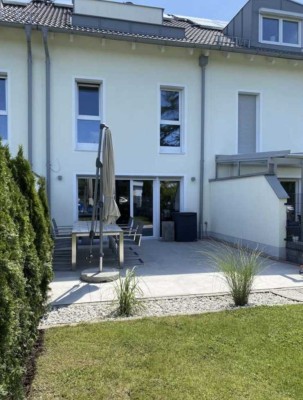Luxuriöses 5-Zimmer Reihenhaus in München-Hadern Kfw 70 mit Dachterasse