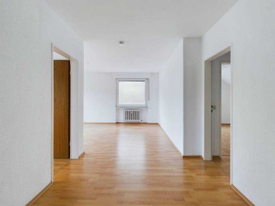 Schöne helle großzügige 3 Zimmer Wohnung