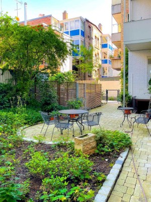 Highlight: Wohnen, wie Sie es sich wünschen - 4,5-Zi.-Wohnung mit Kamin, Balkon & Stil in Top-Lage